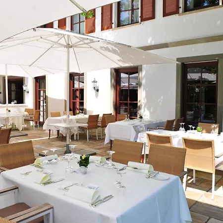 Wald & Hotel 5*