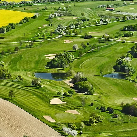 Wald & Hotel 5*