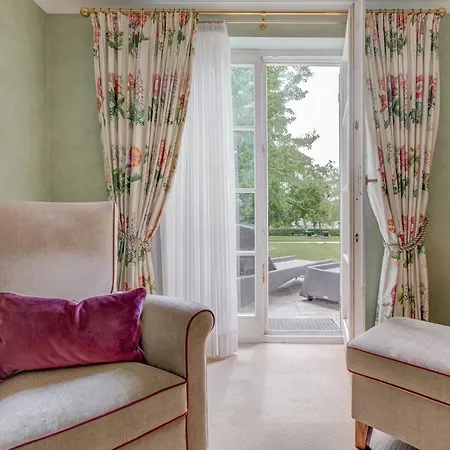 Wald & 호텔 Friedrichsruhe (Hohenlohe)