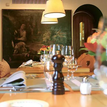 Otel Wald & 5*