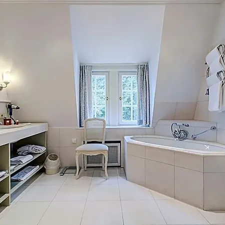 Wald & Otel 5*