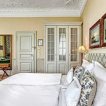 Hotel Wald & Friedrichsruhe (Hohenlohe)