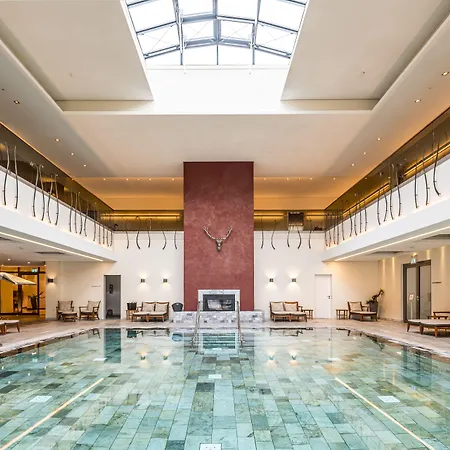 Otel Wald & 5*