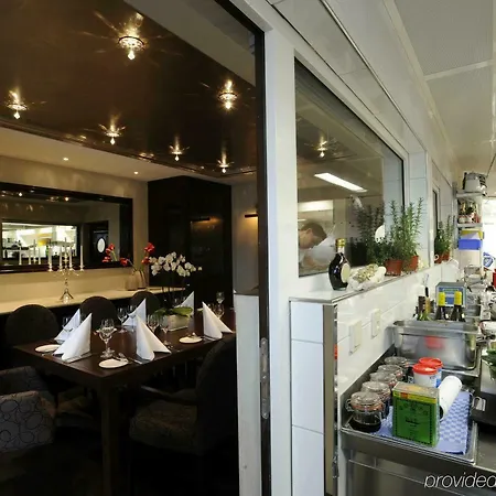 Hotel Wald & 5*