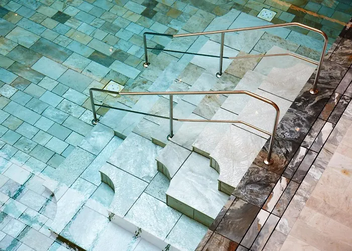 Wald & 5* Friedrichsruhe (Hohenlohe)